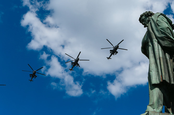 Генеральная репетиция военного парада, посвященного 71-й годовщине Победы в Великой Отечественной войне, в Москве