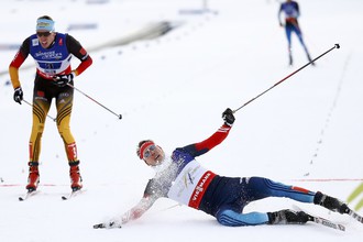 Никита Крюков на финише командного спринта на чемпионате мира — 2015.