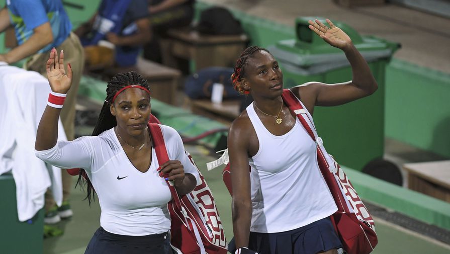 Чешские теннисистки извинились за то, что обыграли сестер Уильямс