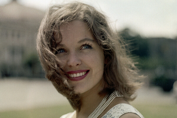 Интернетте үйдегі порно видеоларды қараңыз. Порно фотосуреттер волосатые письки ірі планмен