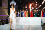 Участницы конкурса «Мисс Москва» во время финала, 27 ноября 2017 года