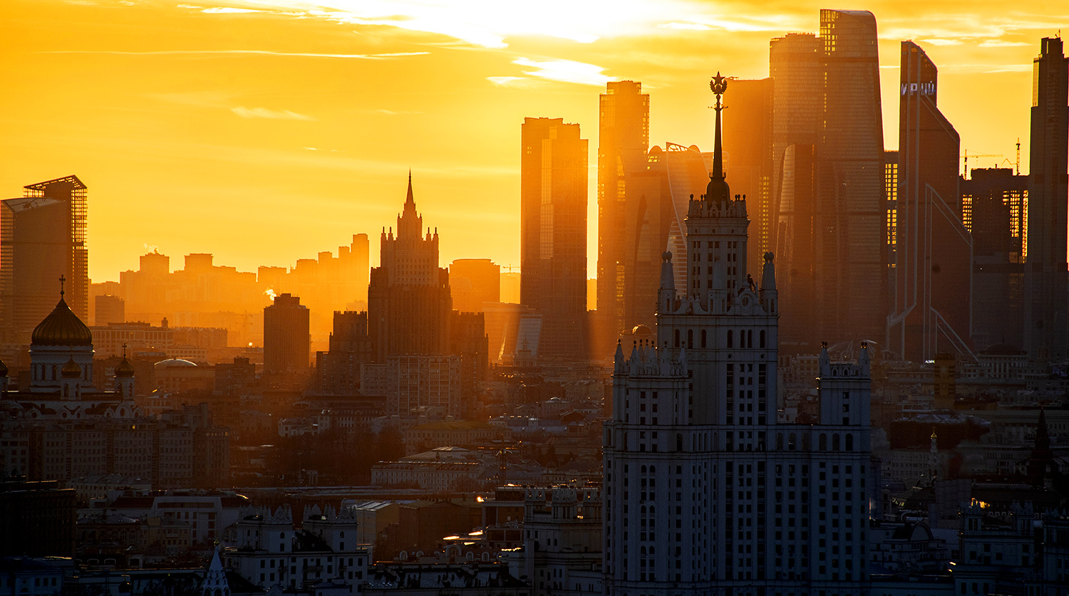 Крупные города отстают от Москвы на век