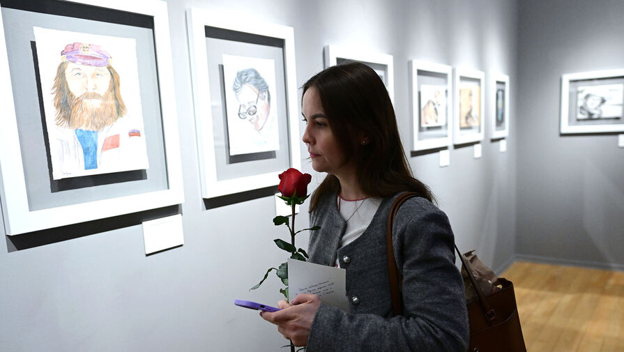 Выставка картин Виктора Бута открылась в Российской национальной библиотеке