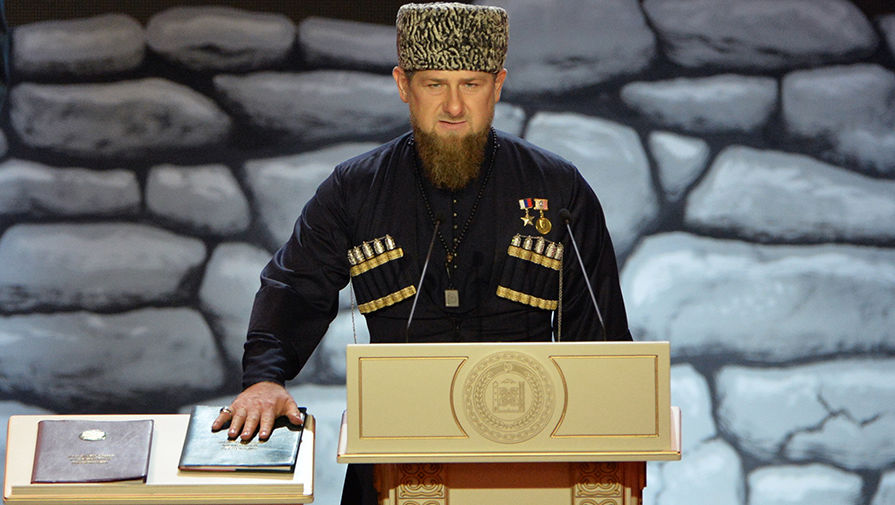 Рамзан Кадыров во время церемонии инаугурации в Грозном