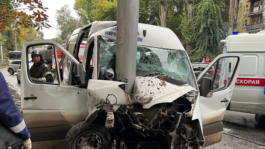 Число пострадавших в ДТП с маршруткой в Саратове увеличилось до 18 человек