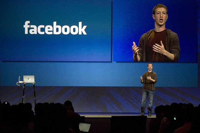 Стоимость Facebook опустилась до $93 млрд