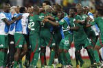 Буркинийская радость на поле — за свою историю команда Буркина Фасо ни раз не выходила в финал Кубка Африки
