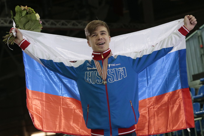 Семен Елистратов стал первым чемпионом мира по шорт-треку, родившимся в России