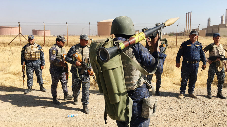 Федеральные войска Ирака около нефтяных месторождений в Киркуке, 16 октября 2017 года