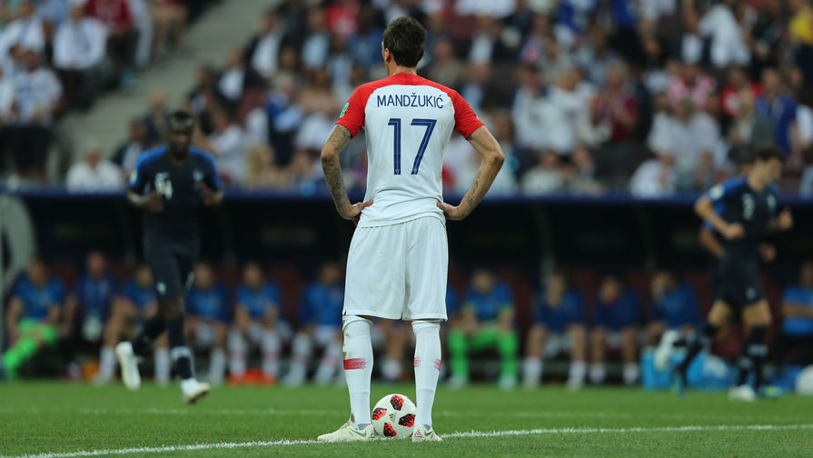 Во время финального матча чемпионата мира по футболу между сборными Франции и Хорватии в Москве, 15 июля 2018 года