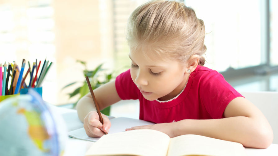 Методист дала советы, как организовать домашнее обучение ребенка
