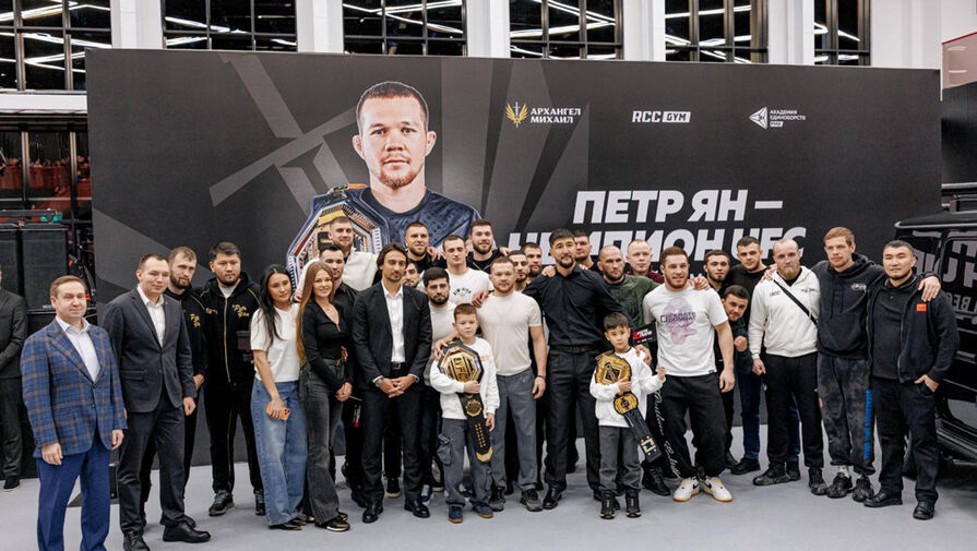 Петру Яну подарили иномарку в честь победы над Двалишвили