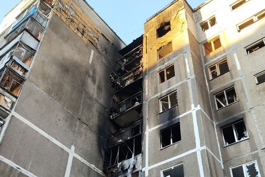 Последствия попадания БПЛА в&nbsp;жилой многоквартирный дом, Курск, 15&nbsp;апреля 2025&nbsp;года