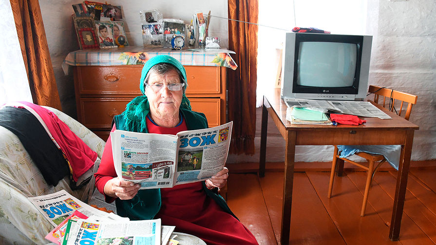 В Ростове-на-Дону две пенсионерки из своей квартиры провалились в подвал