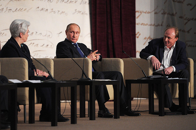 Владимир Путин принял участие в Российском литературном собрании