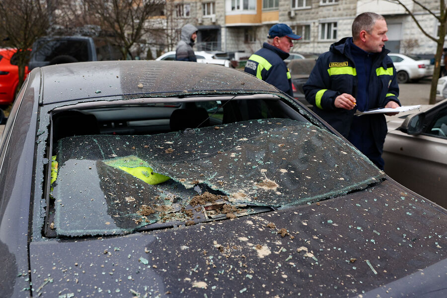 Последствия обрушения конструкции демонтируемого горнолыжного комплекса &laquo;Снежком&raquo; в&nbsp;Красногорске, 11&nbsp;ноября 2025&nbsp;года