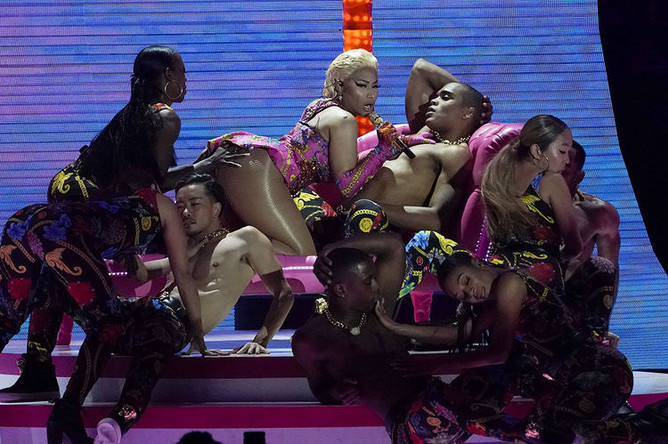 Выступление Ники Минаж на MTV Europe Music Awards 2018