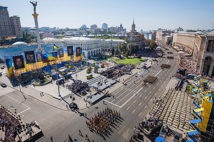 Марш по&nbsp;случаю Дня независимости Украины на&nbsp;Крещатике