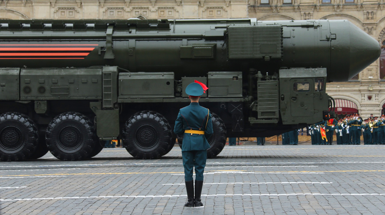 Подвижный грунтовый ракетный комплекс (ПГРК) «Ярс» с РС-24 на военном параде на Красной площади, посвященном 72-й годовщине победы в Великой Отечественной войне