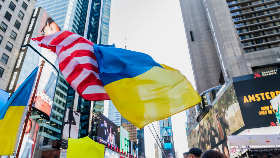 Обозреватель Newsweek Блейкмор заявила о тревоге из-за финансовой помощи США Украине