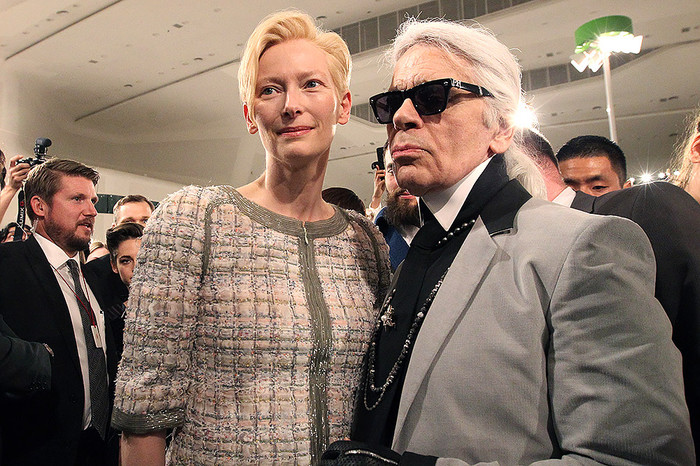 Тильда Суинтон и Карл Лагерфельд перед&nbsp;показом Chanel в&nbsp;Сеуле