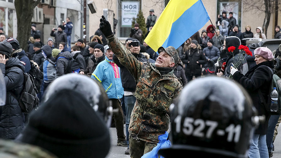 Беспорядки в&nbsp;центре Киева