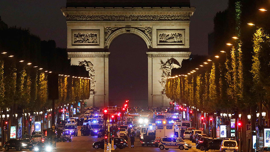 Ситуация на&nbsp;месте нападения на&nbsp;полицейских в&nbsp;центре Парижа