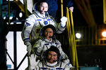 Российский космонавт Алексей Овчинин и астронавты NASA Ник Хейг и Кристина Кох перед стартом ракеты-носителя «Союз-ФГ» с пилотируемым кораблем «Союз МС-12» с космодрома Байконур к МКС, 14 марта 2019 года