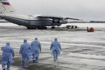 Самолет Ил-76 российских ВКС с российскими гражданами, эвакуированными из КНР в связи с распространением коронавируса в тюменском аэропорту Рощино, 5 февраля 2020 года 