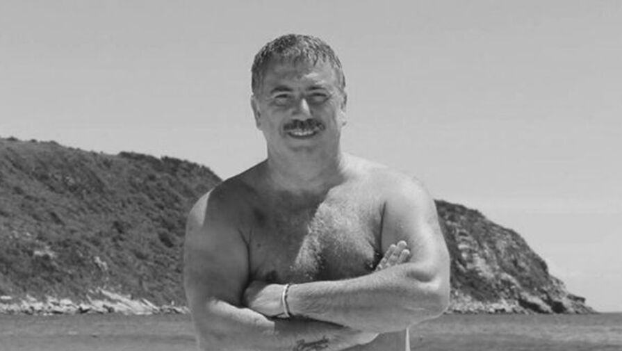 Ветеран войны найден мертвым и привязанным к кровати после встречи с девушками из Tinder