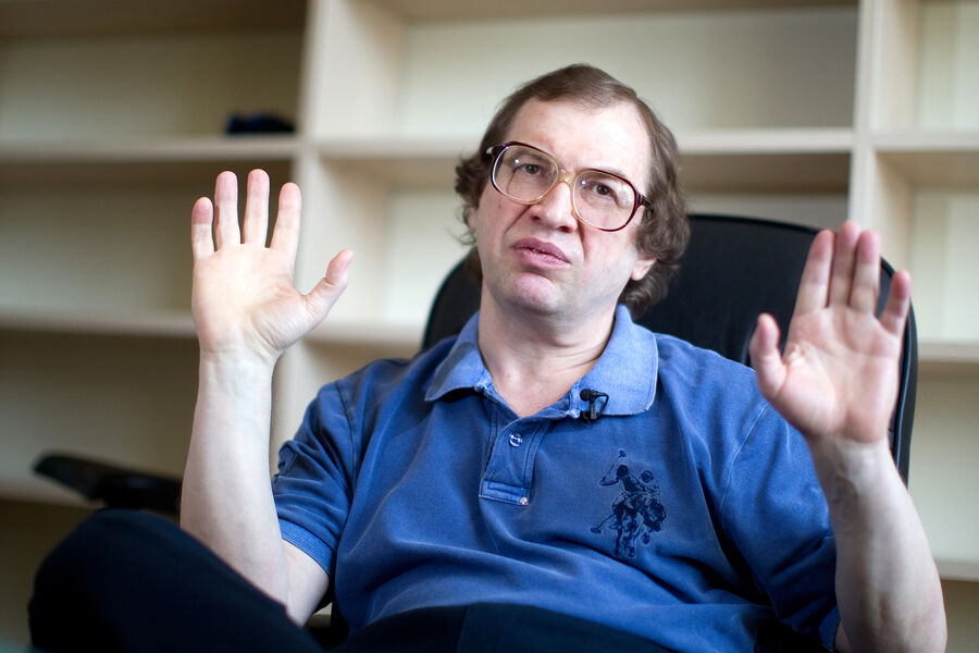 Сергей Мавроди во время интервью, 2011&nbsp;год