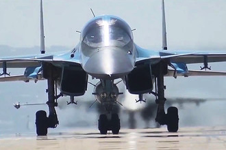 Российские многофункциональные бомбардировщики Су-34