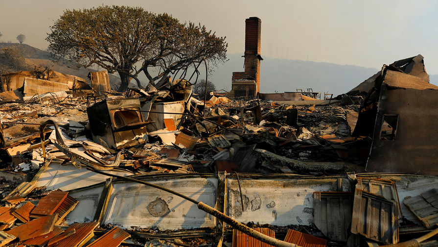 Последствия пожара в&nbsp;городе Вентура, Калифорния, США, 6&nbsp;декабря 2017&nbsp;года