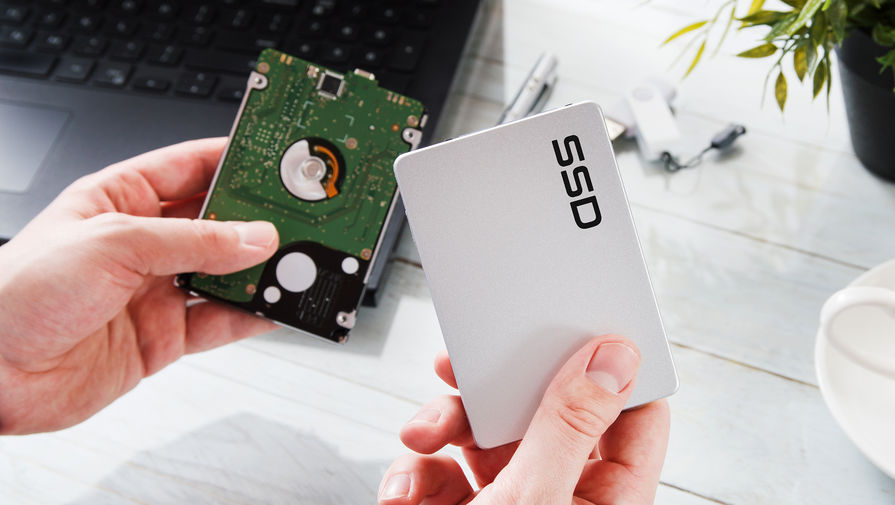 Блогер Ray Redacted выяснил, что мошенники выдают поддельные внешние SSD за Samsung