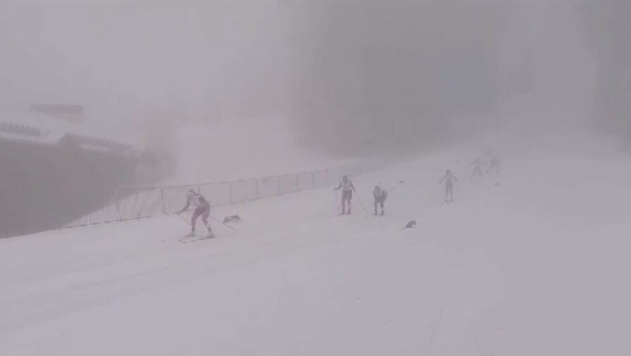 Две лыжницы получили серьезные травмы во время крупного завала на Спартакиаде учащихся