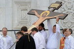 Патриарх отметил, что РПЦ подверглась такой «атаке гонителей», какой в последнее время не бывало.