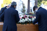 Похороны жертвы коронавируса COVID-19 в Бергамо, 16 марта 2020 года