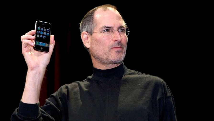 Журналист рассказал, как Стив Джобс устроил шоу в редакции WSJ и швырнул iPhone на пол