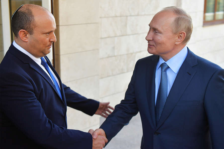 Президент РФ Владимир Путин и премьер-министр Израиля Нафтали Беннет, 2021 год