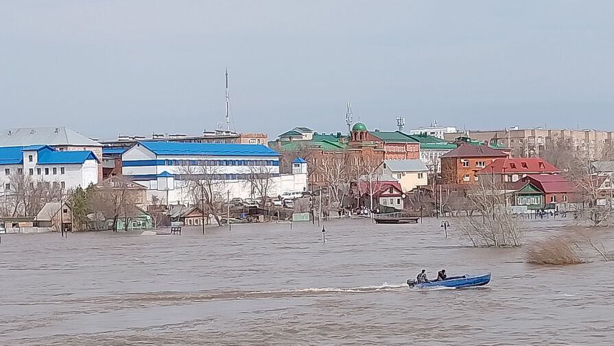 В Роспотребнадзоре рассказали о мониторинге обстановки в затопленных регионах