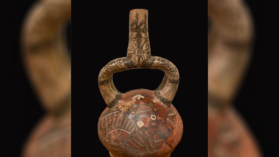 Археологи узнали о стандартизации красок для керамики в древнеиндейской империи Уари