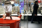 Кубок СССР, вручавшийся с 1936 по 1992 год, представлен в Музее футбольного клуба «Спартак» на стадионе «Открытие Арена»