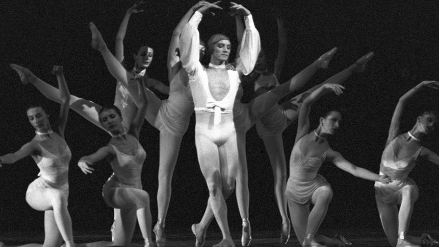 Марис Лиепа в&nbsp;сцене из&nbsp;балета &laquo;Эти чарующие звуки&raquo;, 1978&nbsp;год