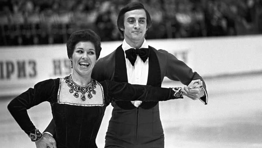 Советские фигуристы, олимпийские чемпионы в танцах на льду Людмила Пахомова и Александр Горшков, 1976 год