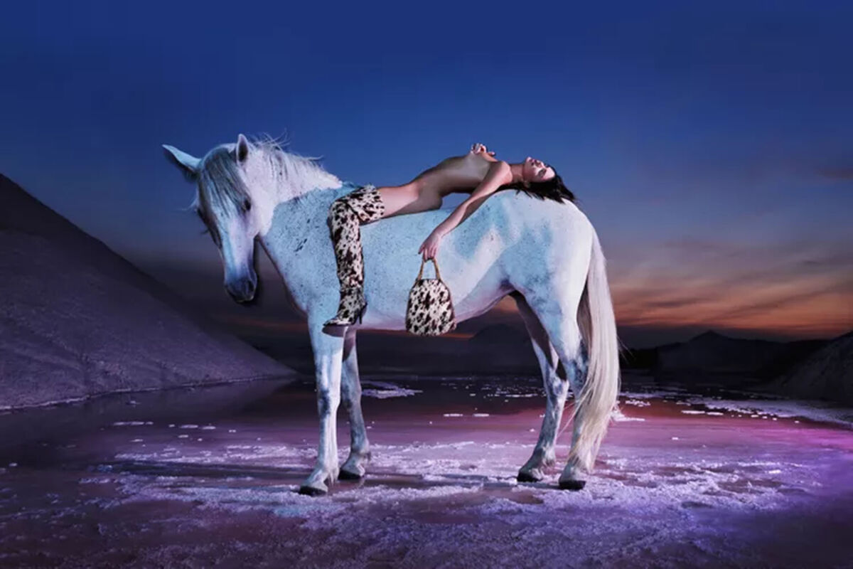 Кендалл Дженнер показала обнаженное фото с лошадью - Газета.Ru | Новости