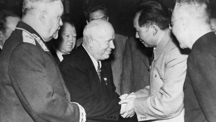 Прием Председателем КНР Мао Цзе Дуном членов советской правительственной делегации во главе с&nbsp;Н.С. Хрущевым