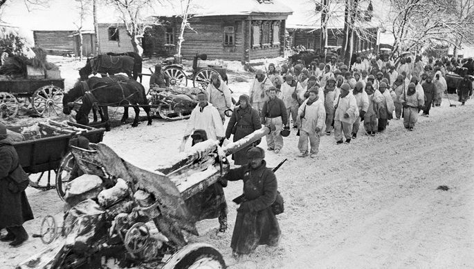 6 декабря 1941 года. Разгром немецко-фашистских войск под Москвой. Начало контрнаступления Красной...