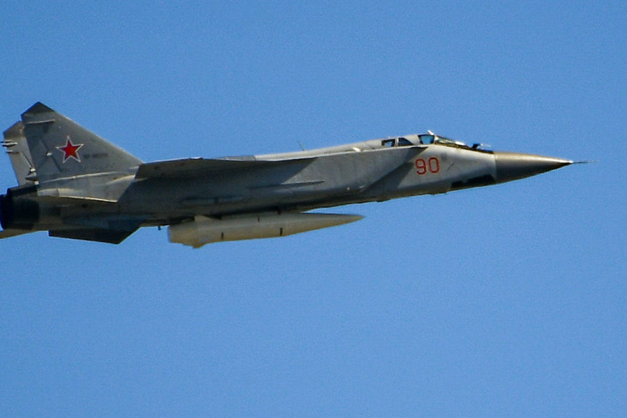 -31   F-15      -  Ru