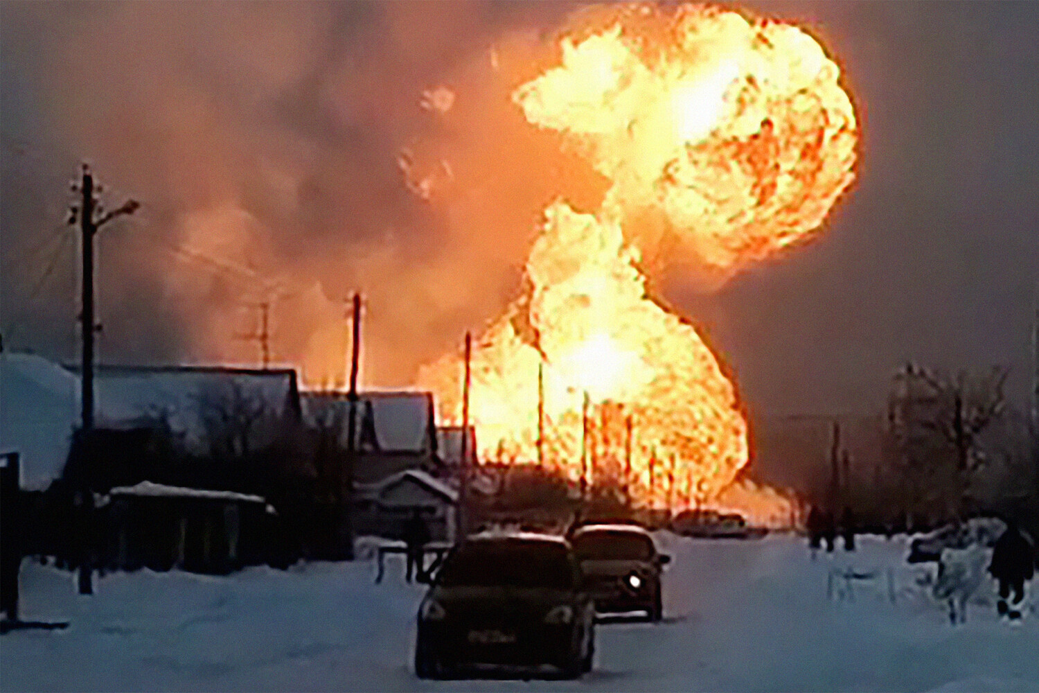 Водитель уходил полями. Что известно о взрыве на газопроводе в Чувашии -  Газета.Ru