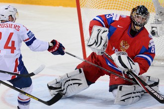 Василий Кошечкин отражает атаку французов